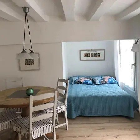 شقة Boutique Fachwerkhaus Thirty Five مونشاو