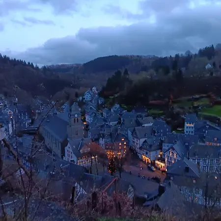 Boutique Fachwerkhaus Thirty Five Апартаменты Моншау